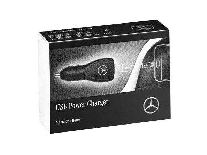 Оригинално USB зарядно Mercedes за запалка с два порта за USB 2.4A