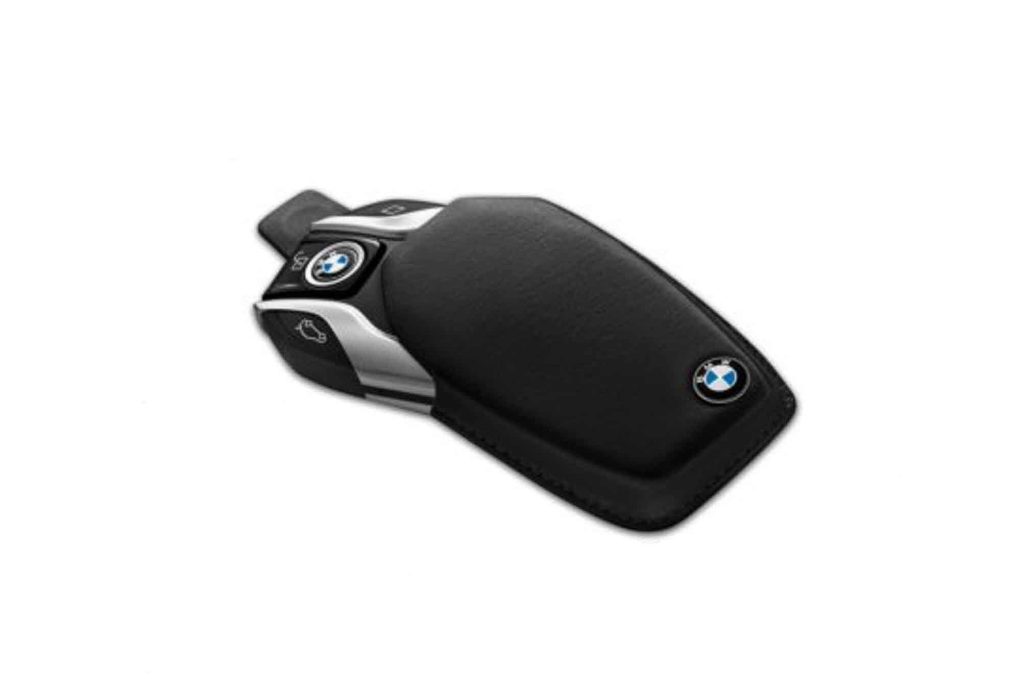 Оригинален кожен кейс за ключ с дисплей на BMW